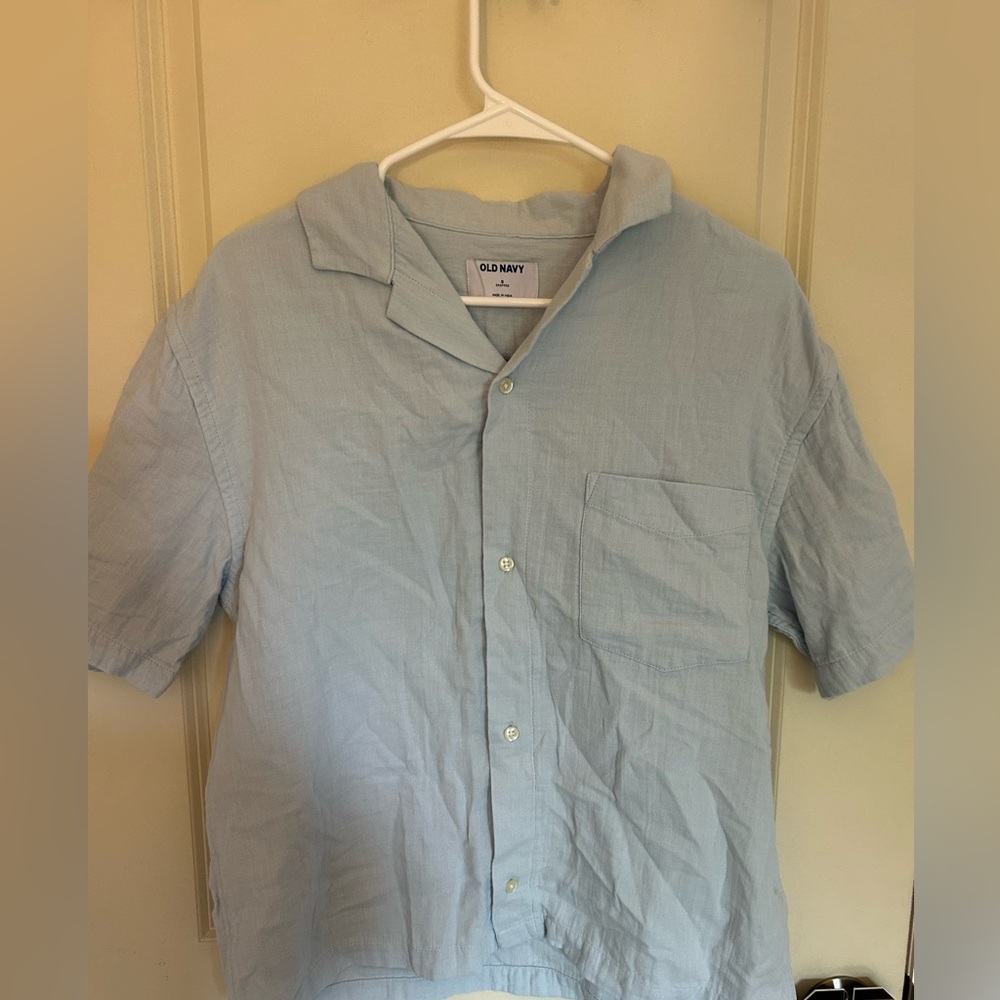 Old Navy Men's Casual Light Blue Button Down Shirt